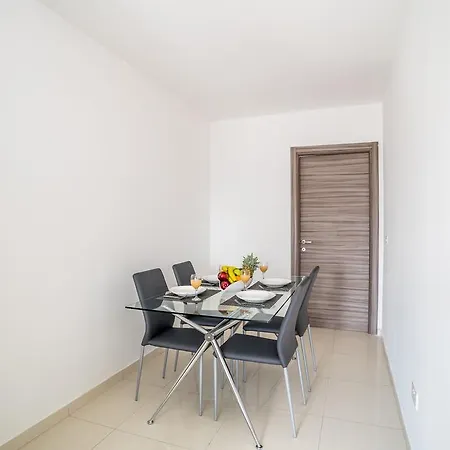 Apartment Penthouse - - Terrace & Sea View *